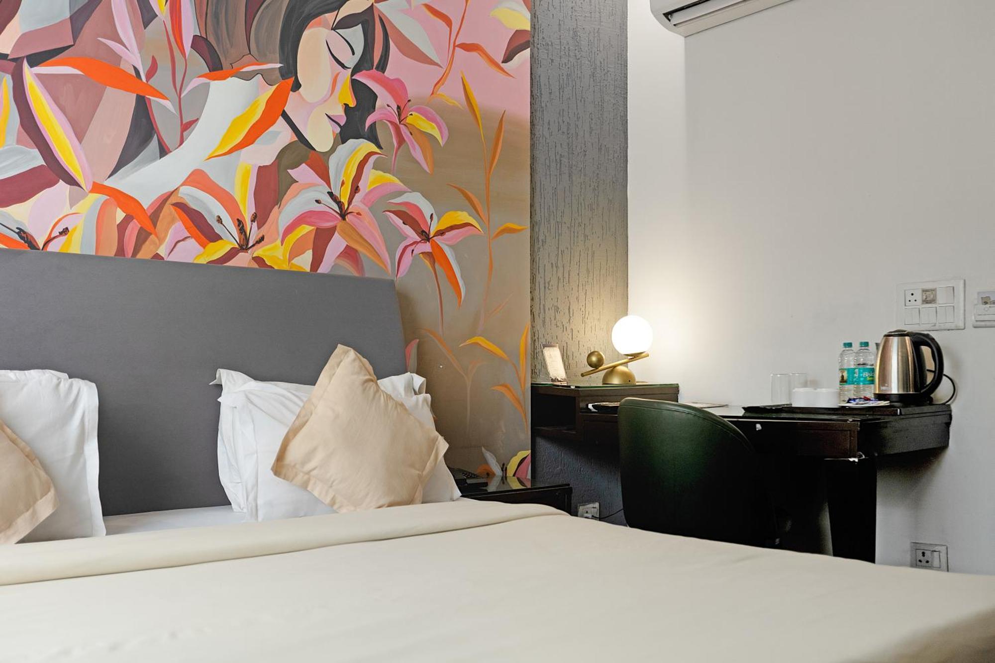The Grand Vikalp By Saga Hotels Nowe Delhi Zewnętrze zdjęcie