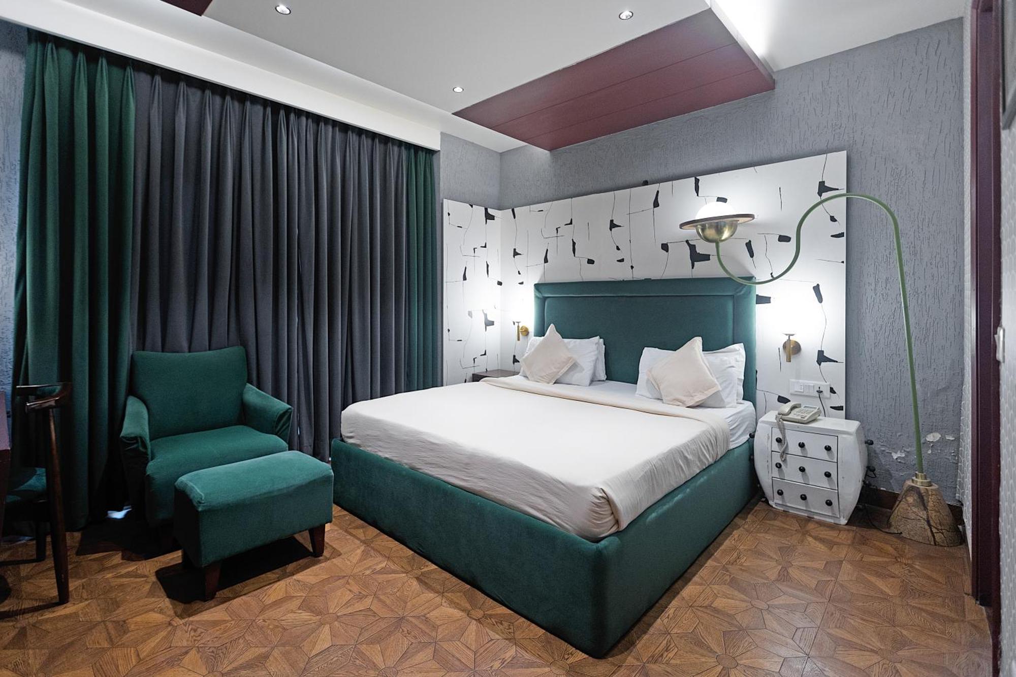 The Grand Vikalp By Saga Hotels Nowe Delhi Zewnętrze zdjęcie