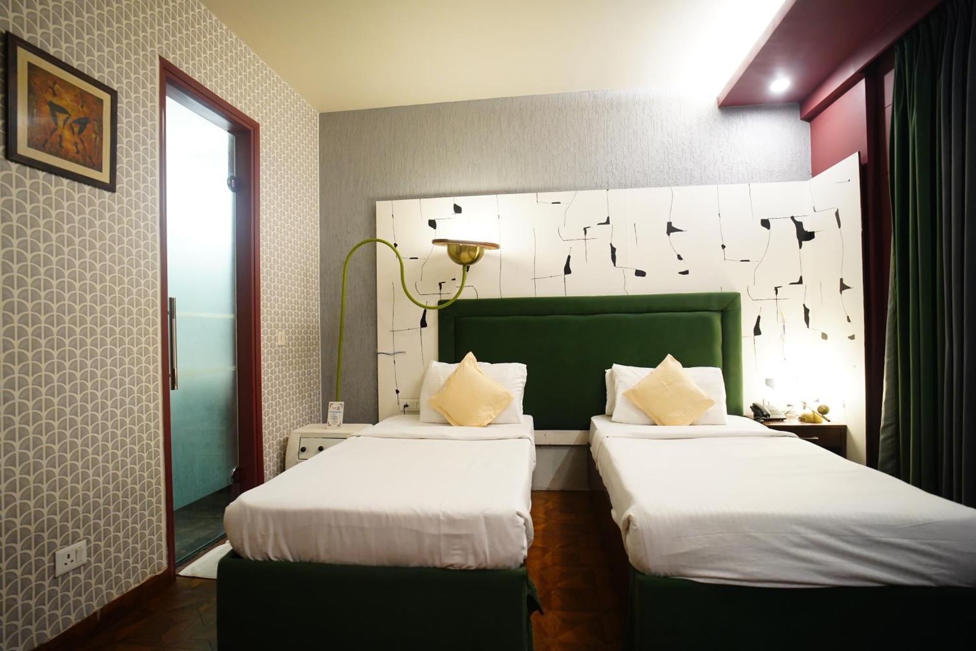The Grand Vikalp By Saga Hotels Nowe Delhi Zewnętrze zdjęcie